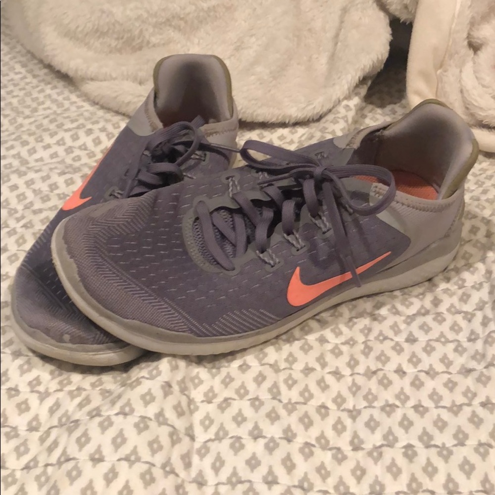 Nike freerun running shoes